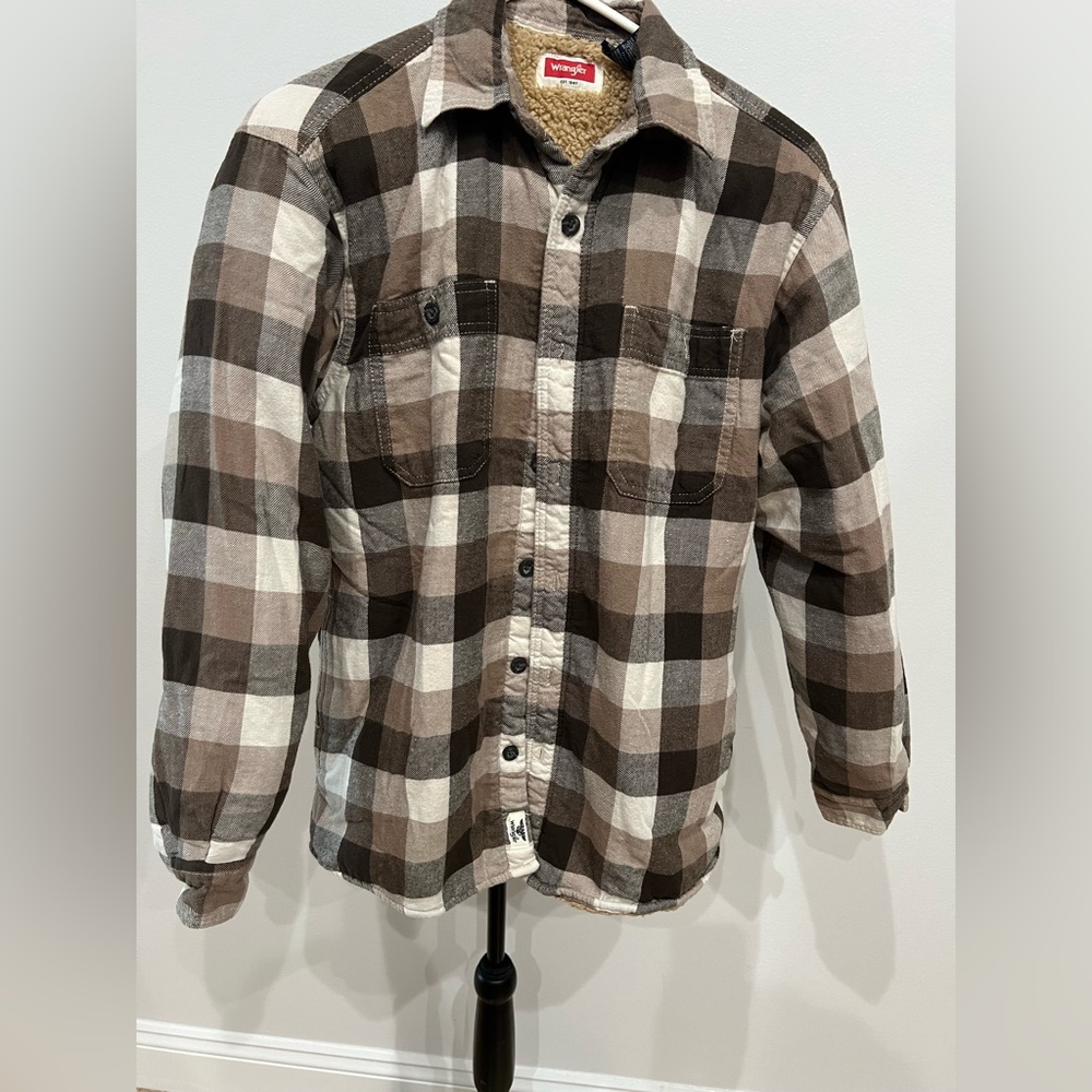 Wrangler Men's Heavyweight Sherpa Lined Shirt Jacket Long Sleeve Button Up